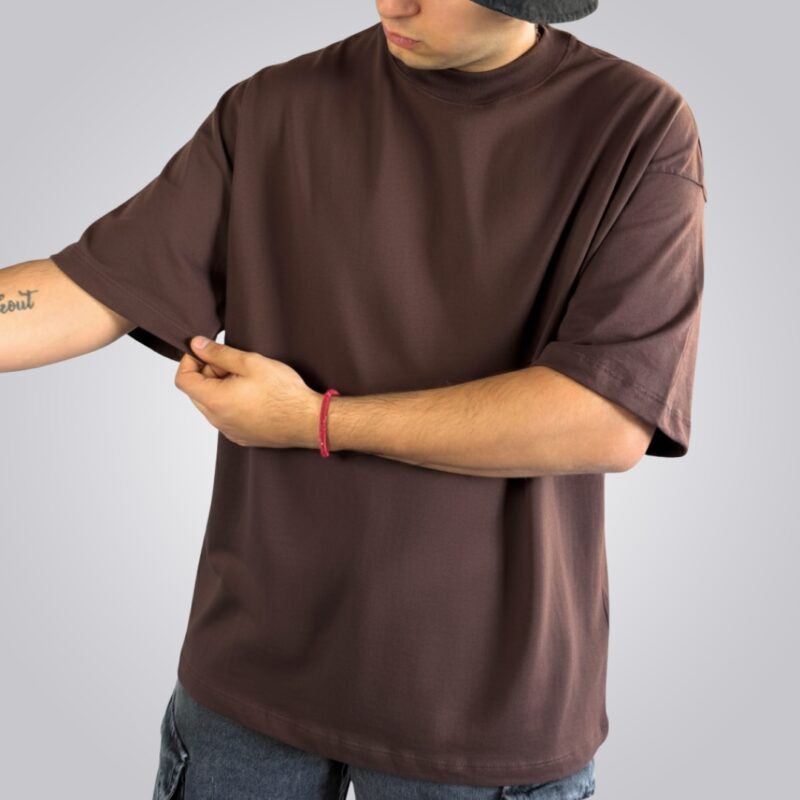 REMERA OVERSIZE MARRÓN