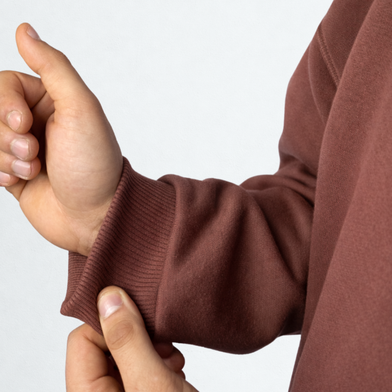 overwatt-buzo-cuello-redondo-marron