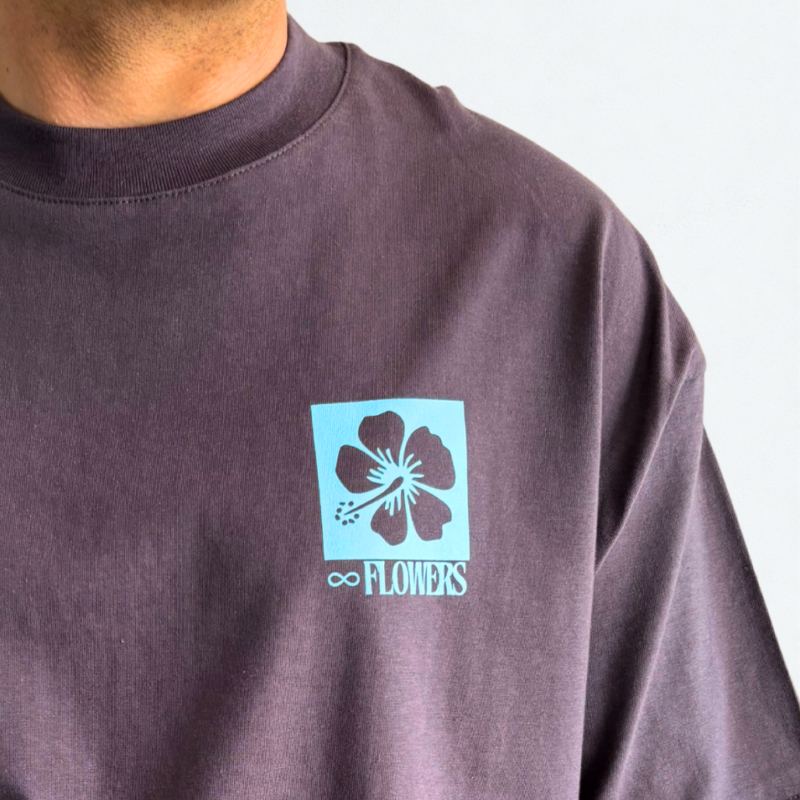 overwatt-remera-gris-acero-flowers