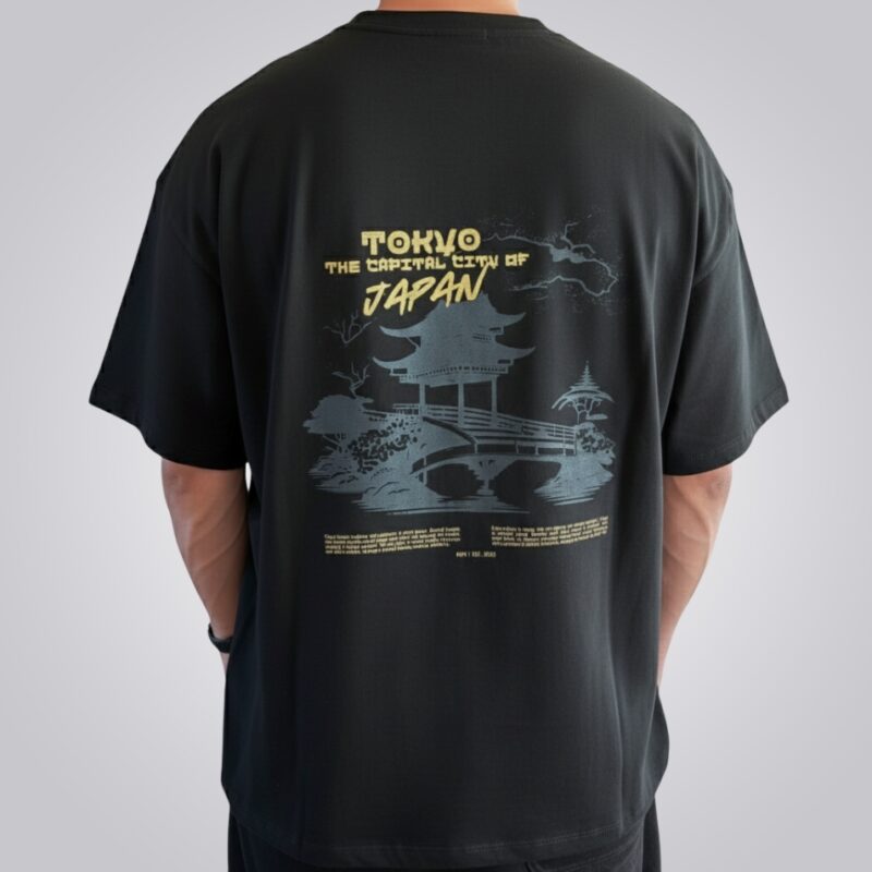 REMERA OVERSIZE NEGRA TOKYO