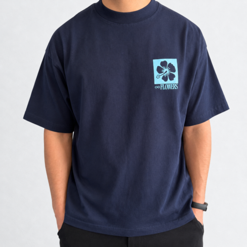 REMERA OVERSIZE AZUL MARINO FLOWERS